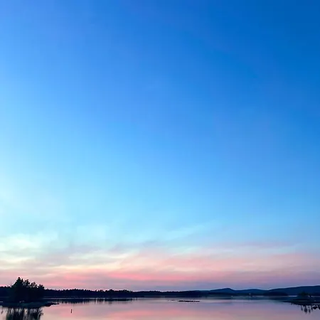 Laplandliv Cabin On The Lake With Hottub Bjorkliden  Exterior photo